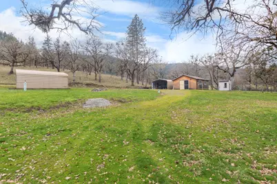 17770 Highway 238, Grants Pass, OR 97527 - Photo 19