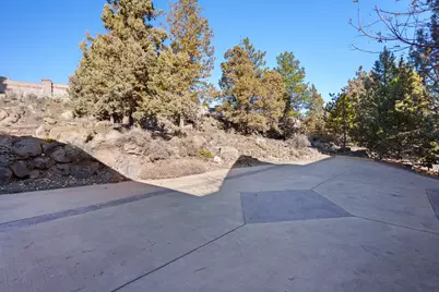 268 NW Scenic Heights Drive, Bend, OR 97703 - Photo 47
