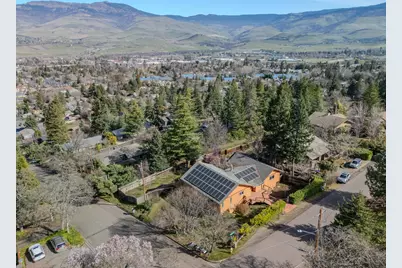 1911 Tamarack Place, Ashland, OR 97520 - Photo 45