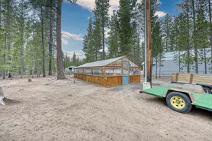 53315 Holiday Dr, La Pine, OR 97739 - Photo 51