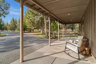 6323 SE Cedar Hills Ct, Prineville, OR 97754 - Photo 5