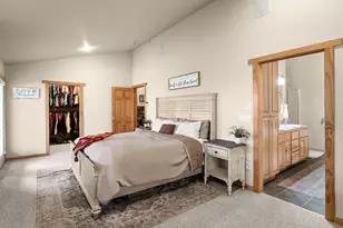 6323 SE Cedar Hills Ct, Prineville, OR 97754 - Photo 23