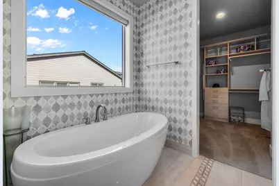 2565 NW Rippling River Court, Bend, OR 97703 - Photo 33