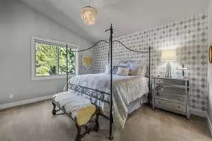 2565 NW Rippling River Ct, Bend, OR 97703 - Photo 29