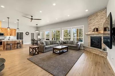 12156 Turnstone Drive, Klamath Falls, OR 97601 - Photo 9