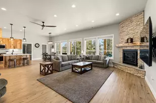 12156 Turnstone Dr, Klamath Falls, OR 97601 - Photo 9