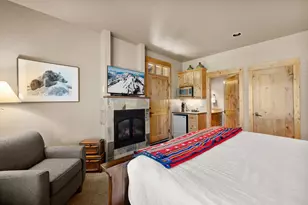 16776 SW Brasada Rnch Rd, Powell Butte, OR 97753 - Photo 17