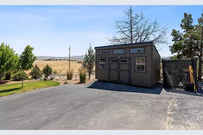2213 NE Bunchgrass Court, Madras, OR 97741 - Photo 19