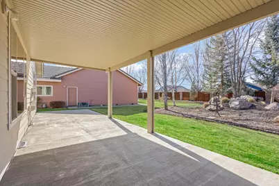 1959 NW 18th Street, Redmond, OR 97756 - Photo 21