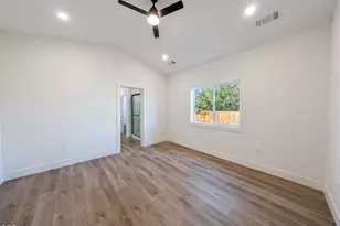465 Arnos St, Talent, OR 97540 - Photo 11