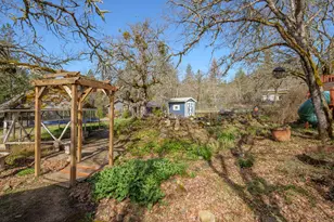 342 Appaloosa Ln, Grants Pass, OR 97526 - Photo 43