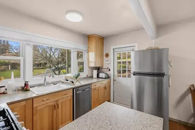 605 Elkader Street, Ashland, OR 97520 - Photo 11