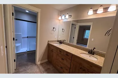 2380 NW Debron, Bend, OR 97703 - Photo 17