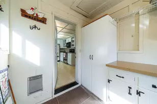 273 Theo Dr, Talent, OR 97540 - Photo 25