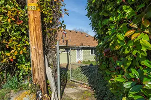 273 Theo Dr, Talent, OR 97540 - Photo 47