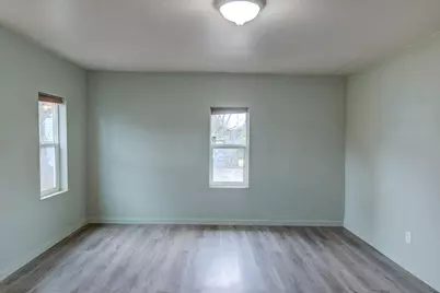 903 W 11th Street, Medford, OR 97501 - Photo 29