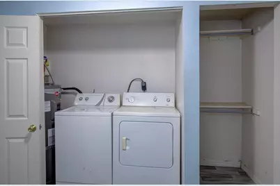 903 W 11th Street, Medford, OR 97501 - Photo 39