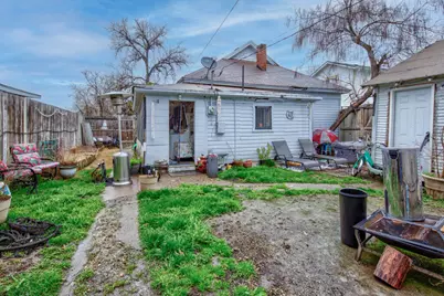 903 W 11th Street, Medford, OR 97501 - Photo 21