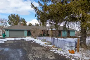 521 Old Midland Rd, Midland, OR 97634 - Photo 39