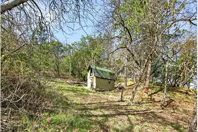 2083 Knowles Road, Medford, OR 97501 - Photo 17