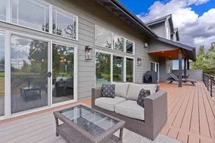 920 Cinnamon Teal Dr, Redmond, OR 97756 - Photo 9