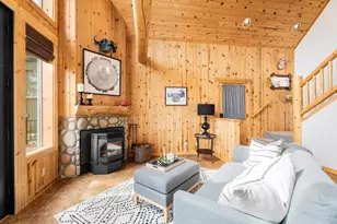 8998 Cliff Swallow Dr, Redmond, OR 97756 - Photo 9