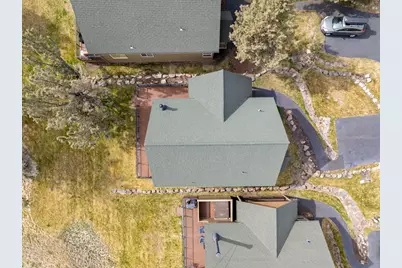 8998 Cliff Swallow Drive, Redmond, OR 97756 - Photo 37