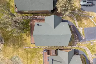 8998 Cliff Swallow Dr, Redmond, OR 97756 - Photo 37