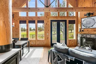 8998 Cliff Swallow Dr, Redmond, OR 97756 - Photo 11