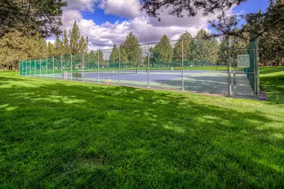 8998 Cliff Swallow Drive, Redmond, OR 97756 - Photo 59