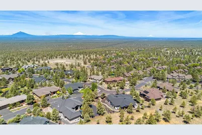 1203 Highland View Loop, Redmond, OR 97756 - Photo 41