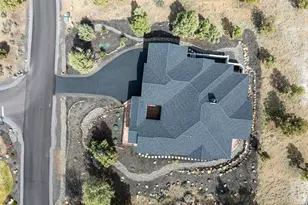 1203 Highland View Loop, Redmond, OR 97756 - Photo 39