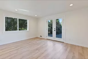 63673 Boyd Acres Rd, Bend, OR 97701 - Photo 11