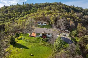 160 Wallace Ln, Grants Pass, OR 97527 - Photo 35