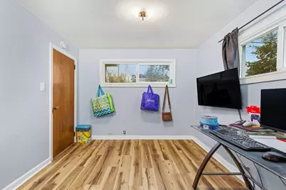 456 N Log Cabin Street, Independence, OR 97351 - Photo 17