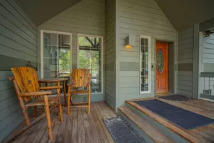 57731 Wallowa Ln, Sunriver, OR 97707 - Photo 3