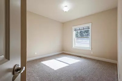 7303 SE Madison Avenue, Prineville, OR 97754 - Photo 21