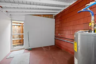 122 Willamette Ave, Medford, OR 97504 - Photo 23