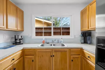 122 Willamette Avenue, Medford, OR 97504 - Photo 15