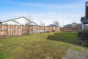 3949 Connor Dr, White City, OR 97503 - Photo 15