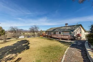 3249 NE Yellowpine Rd, Prineville, OR 97754 - Photo 23