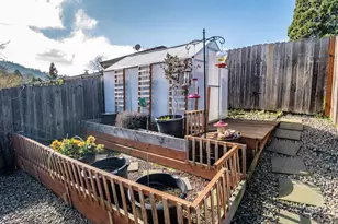 380 SE Sunnyside Dr, Winston, OR 97496 - Photo 23