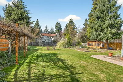 965 Park Street, Ashland, OR 97520 - Photo 5