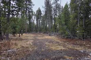 15627 Rim Dr, La Pine, OR 97739 - Photo 1