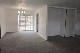 10631 Kincheloe Ave, Klamath Falls, OR 97603 - Photo 3