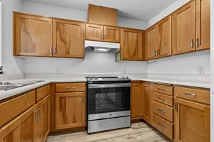 942 Mountain Meadows Cir, Ashland, OR 97520 - Photo 9