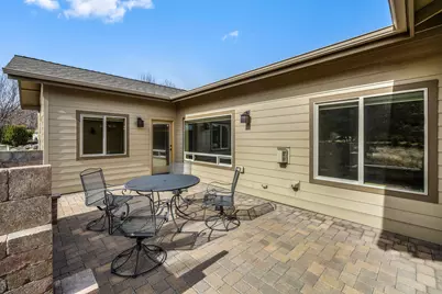 10103 Juniper Glen Circle, Redmond, OR 97756 - Photo 11