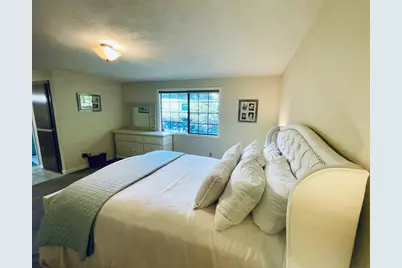 2446 Heritage Way, Medford, OR 97504 - Photo 25