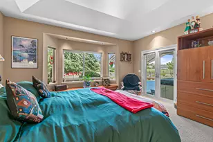 422 Robert Trent Jones Blvd, Eagle Point, OR 97524 - Photo 15