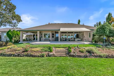 422 Robert Trent Jones Boulevard, Eagle Point, OR 97524 - Photo 39